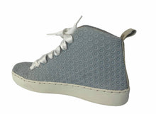 Afbeelding in Gallery-weergave laden, Blue Hexagon Boot