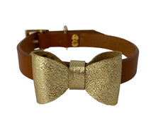 Afbeelding in Gallery-weergave laden, Camel - Gold bow