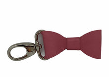 Afbeelding in Gallery-weergave laden, Keychain - Pink